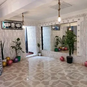 Salon  kabinet 30 mkr 2 кушетк