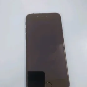 iPhone 7 srocna satlykkk