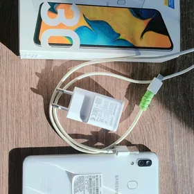 Samsung A30