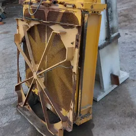 Komatsu D-85 radiation