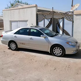 Toyota Camry 2004