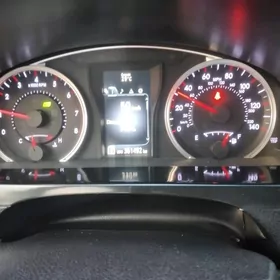 Toyota Camry 2017