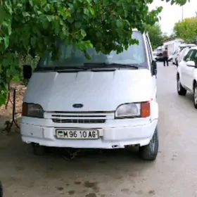 Ford Transit Connect 2009