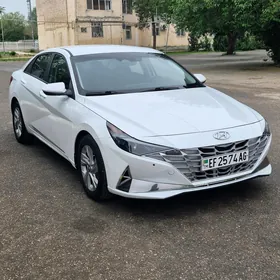 Hyundai Elantra 2021