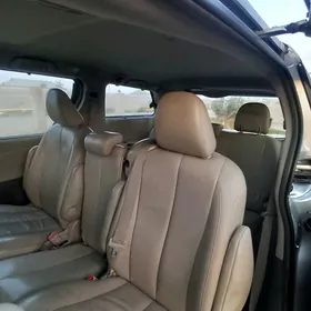 Toyota Sienna 2012
