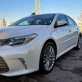 Toyota Avalon 2018