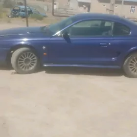 Ford Mustang 1995
