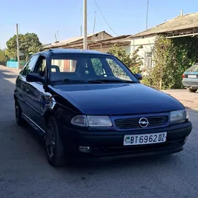 Opel Astra 1995