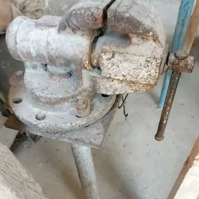 Тиски