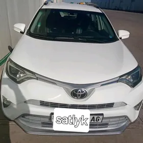 Toyota RAV4 2018