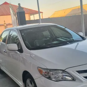 Toyota Corolla 2011