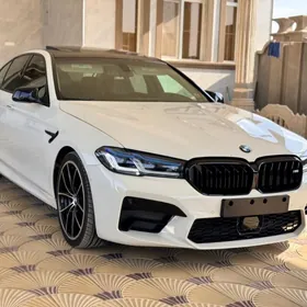 BMW M5 2023