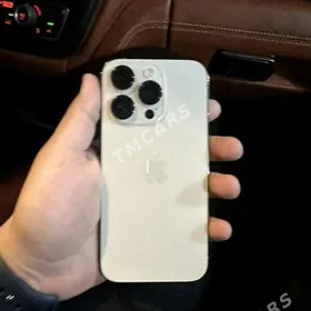 Iphone 14 pro gold