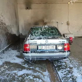 Opel Vectra 1990