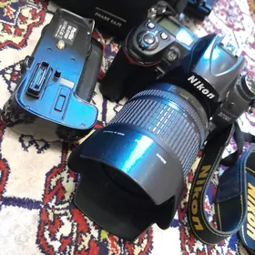 Nikon D7000