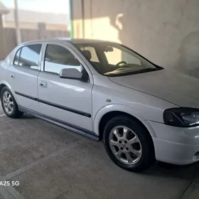 Opel Astra 2002