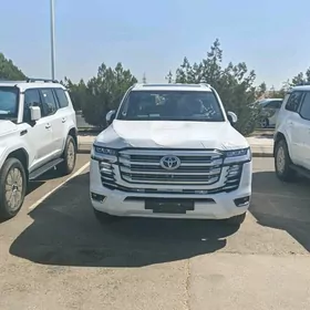 Toyota Land Cruiser 2025