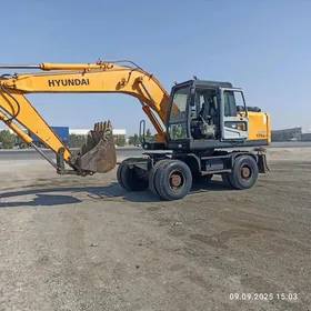 Komatsu PC210LC-11 2010