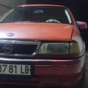 Opel Vectra 1989