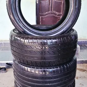 245 45 17 teker