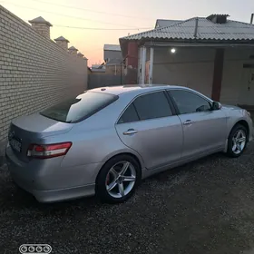 Toyota Camry 2010