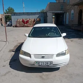 Toyota Camry 1997