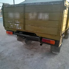 UAZ 2206 1995