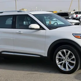 Ford Explorer 2022