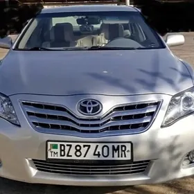 Toyota Camry 2011