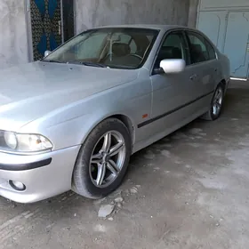 BMW 528 2000