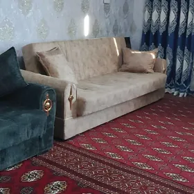 Acylyp yapylyan diwan