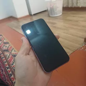 Iphone 11 kemi suratda
