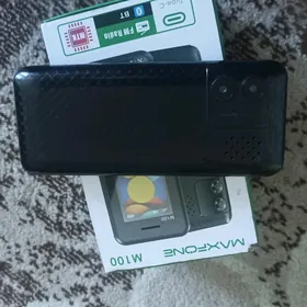MAXFONE M100