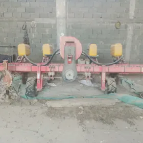 mekge ekyàn enjam