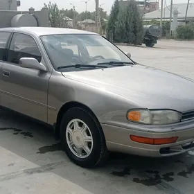 Toyota Camry 1993