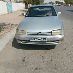 Toyota Camry 1993