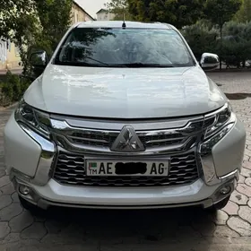 Mitsubishi Montero Sport 2019