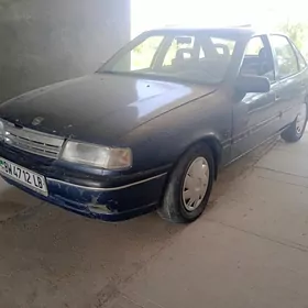 Opel Vectra 1989