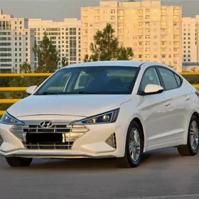 Hyundai Elantra 2020