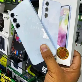 Samsung A35 8/256 TP
