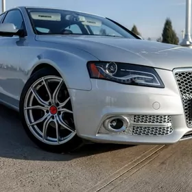 Audi A4 2011