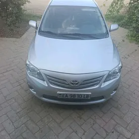 Toyota Corolla 2011