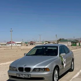 BMW E39 2001