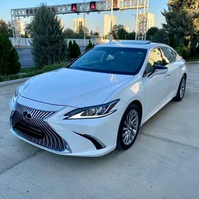 Lexus ES 350 2019