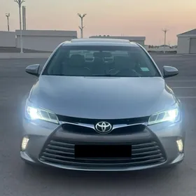 Toyota Camry 2017