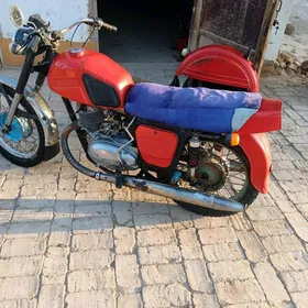 Iž Planeta 1990