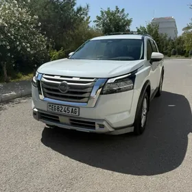 Nissan Pathfinder 2022