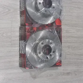 Tarmaznoý disk BMW E34 E39 öňi