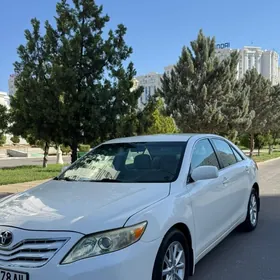 Toyota Camry 2010
