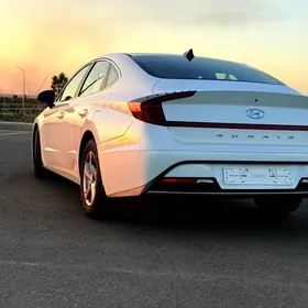 Hyundai Sonata 2020